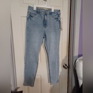 H&M Light Blue Skinny Jeans